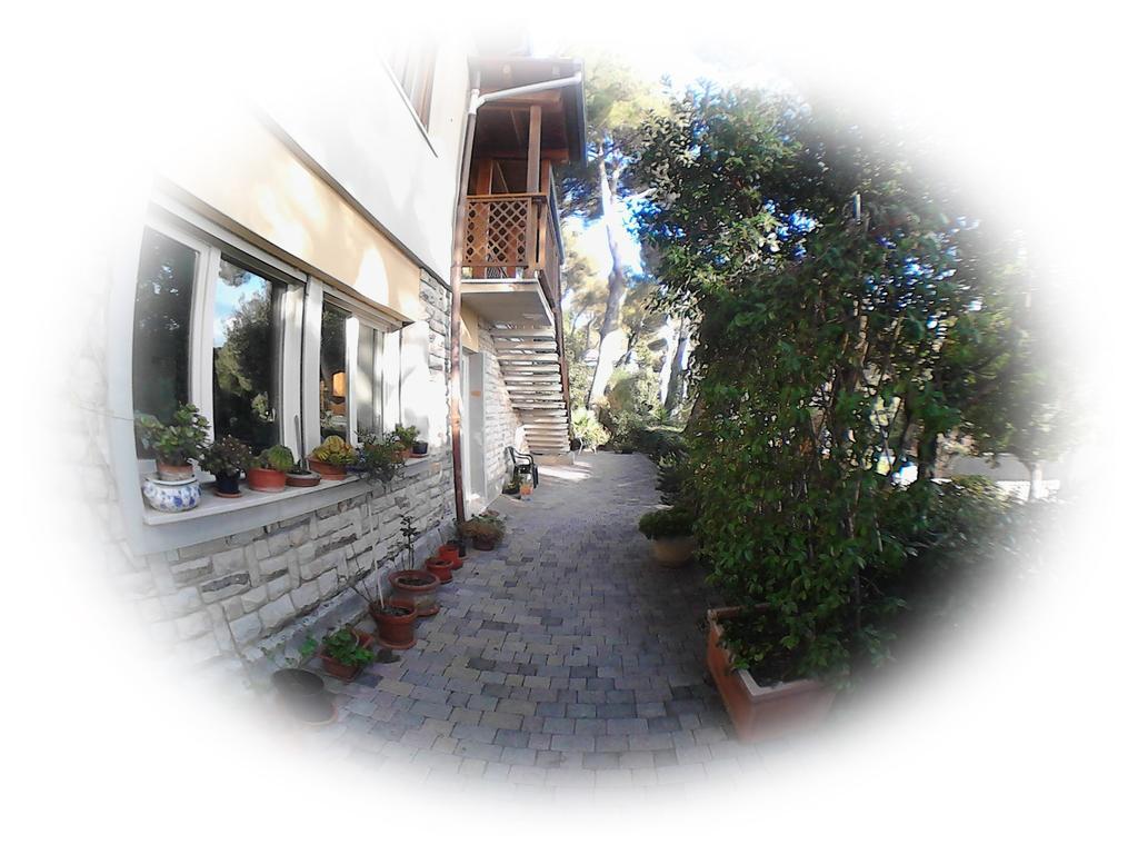 La Casa di Ulisse B&B Quercianella Esterno foto