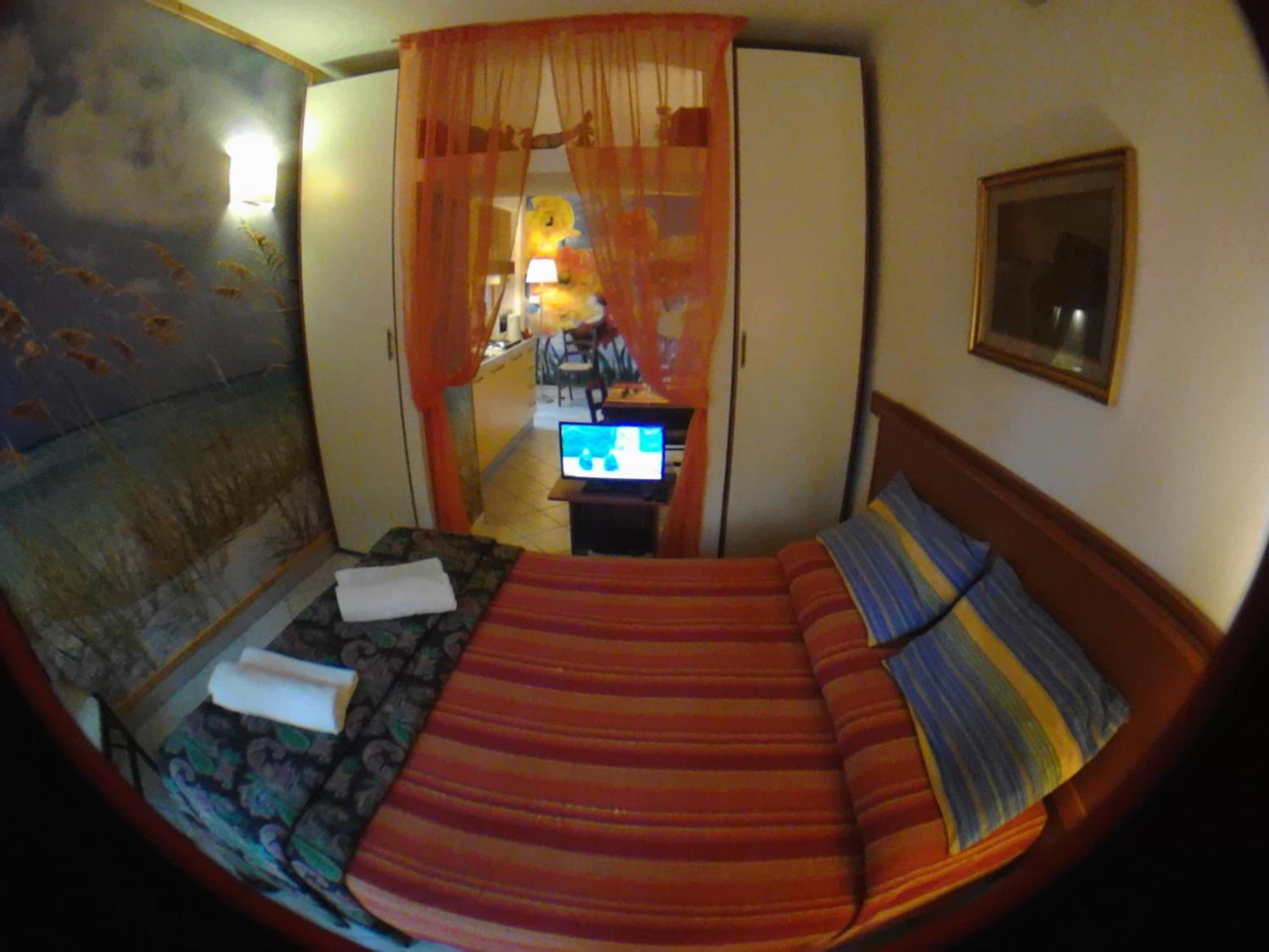 La Casa di Ulisse B&B Quercianella Camera foto