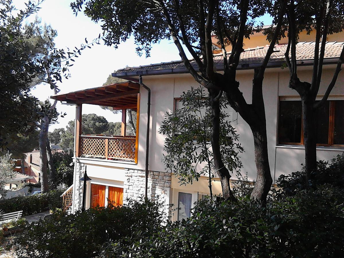 La Casa di Ulisse B&B Quercianella Esterno foto